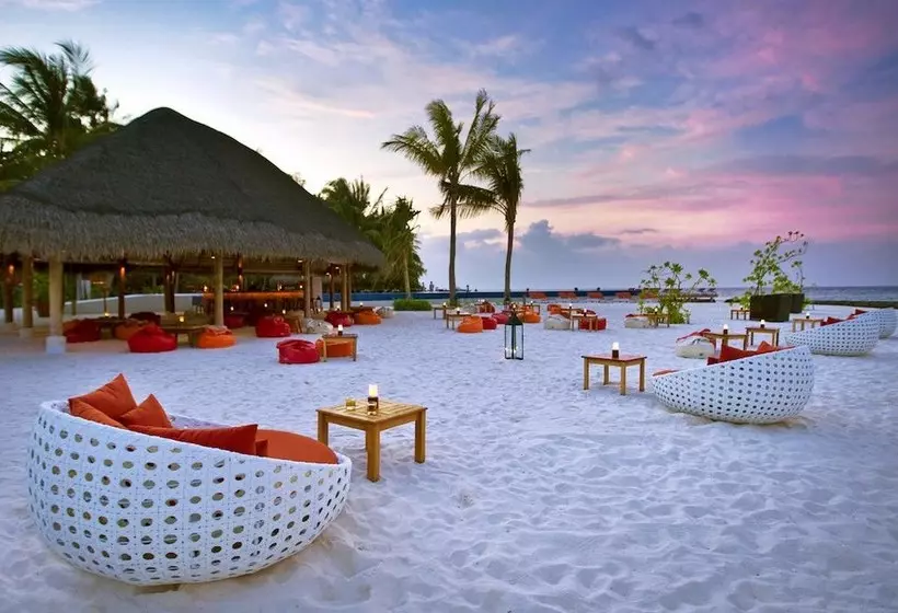 Kuramathi Island Resort