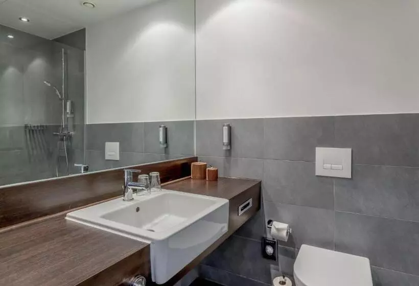 Garner Hotel Berlin - Spandau