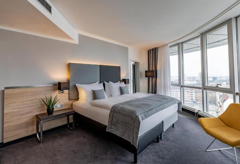 Garner Hotel Berlin - Spandau