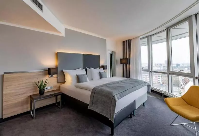 Garner Hotel Berlin - Spandau