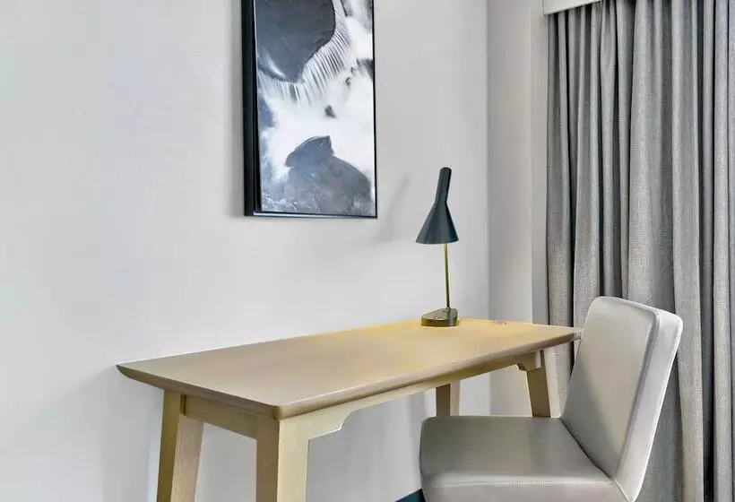 호텔 Doubletree By Hilton Davenport