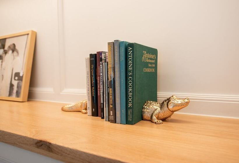 Szálloda Theo New Orleans, Tapestry Collection By Hilton