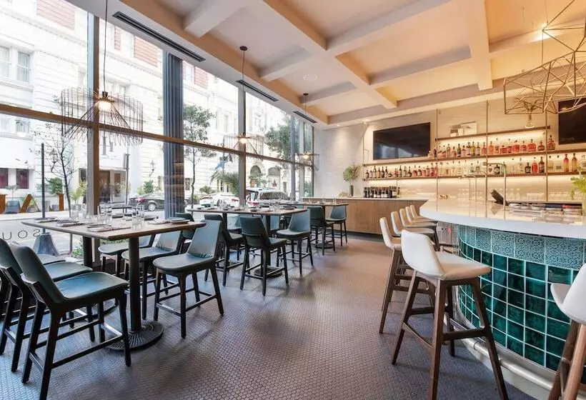 هتل Theo New Orleans, Tapestry Collection By Hilton