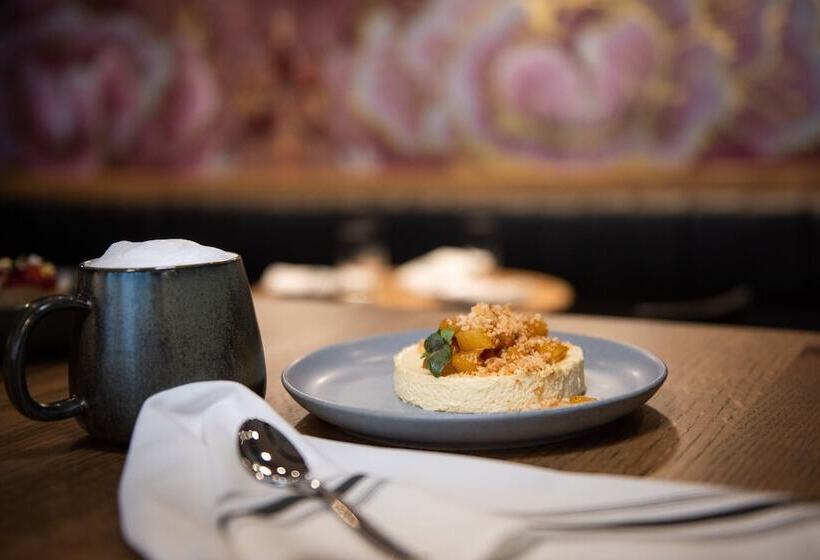 Szálloda Theo New Orleans, Tapestry Collection By Hilton