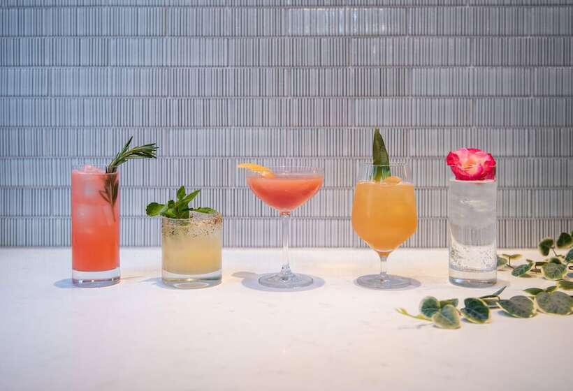 Szálloda Theo New Orleans, Tapestry Collection By Hilton