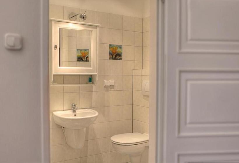 ホテル Pensjonat Eden