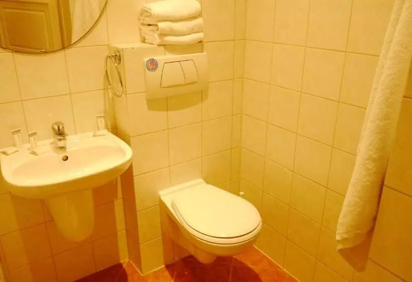 فندق Pensjonat Eden