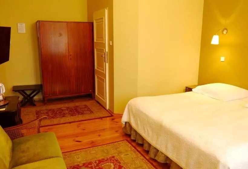 فندق Pensjonat Eden