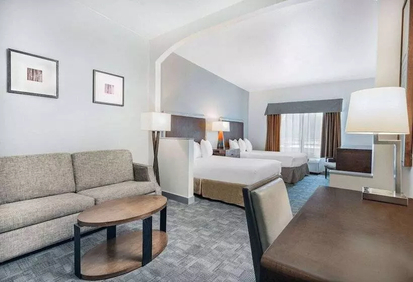 호텔 Ramada By Wyndham Bakersfield