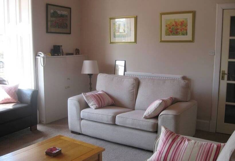 Shaftesbury Hotel Dundee