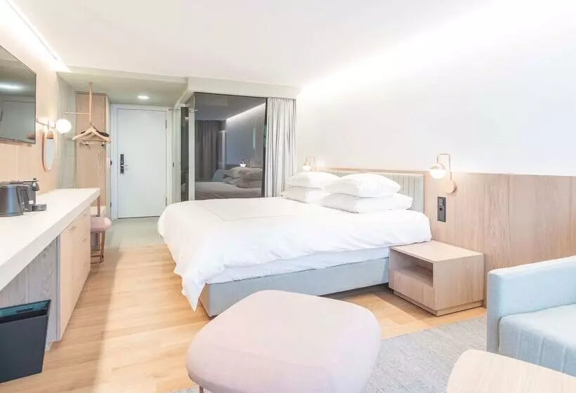 酒店 Swissôtel Kursaal Bern