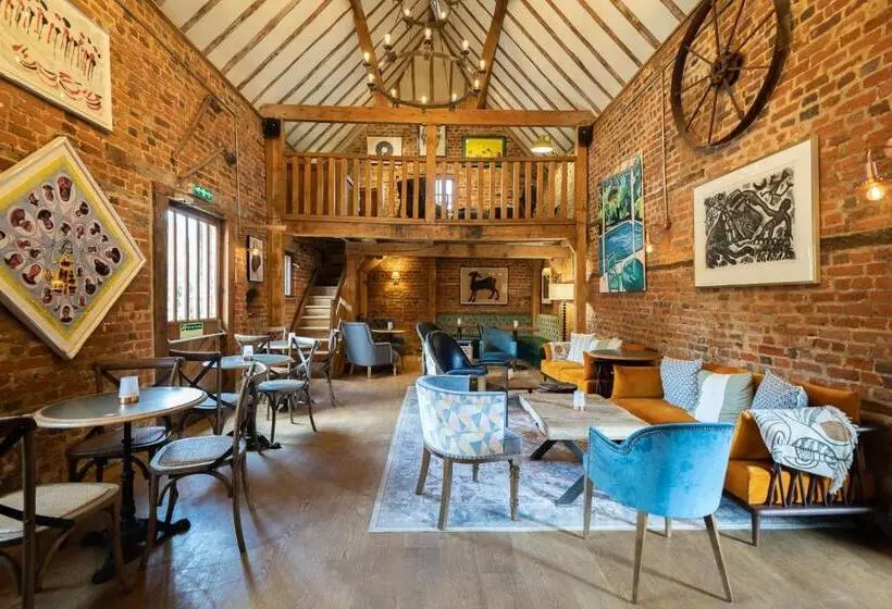 فندق Tewinbury Farm