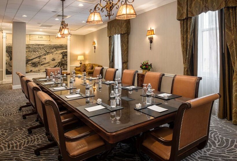 酒店 The Roosevelt New Orleans  A Waldorf Astoria