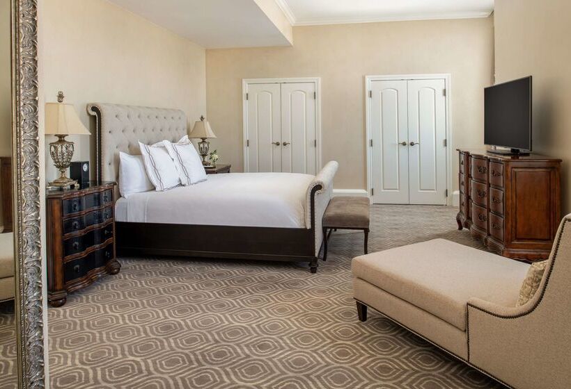 酒店 The Roosevelt New Orleans  A Waldorf Astoria