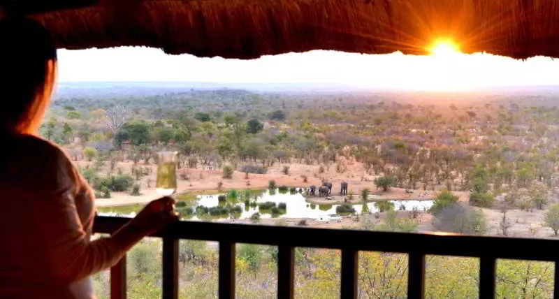 هتل Victoria Falls Safari Lodge