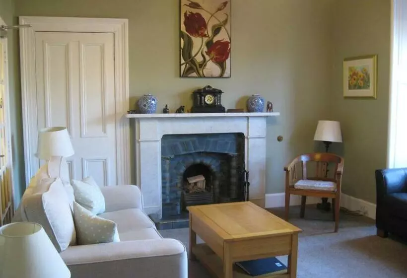 Shaftesbury Hotel Dundee