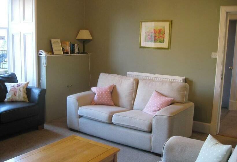 Shaftesbury Hotel Dundee