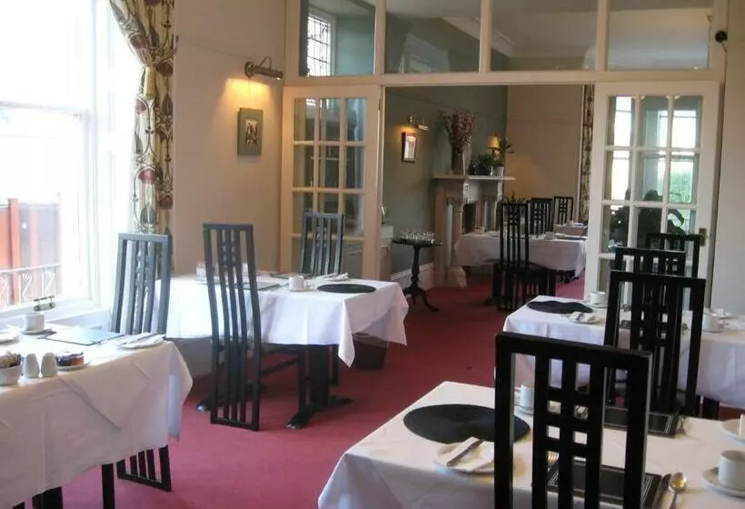 Shaftesbury Hotel Dundee