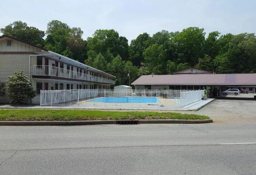 Отель Best Budget Inn Tell City