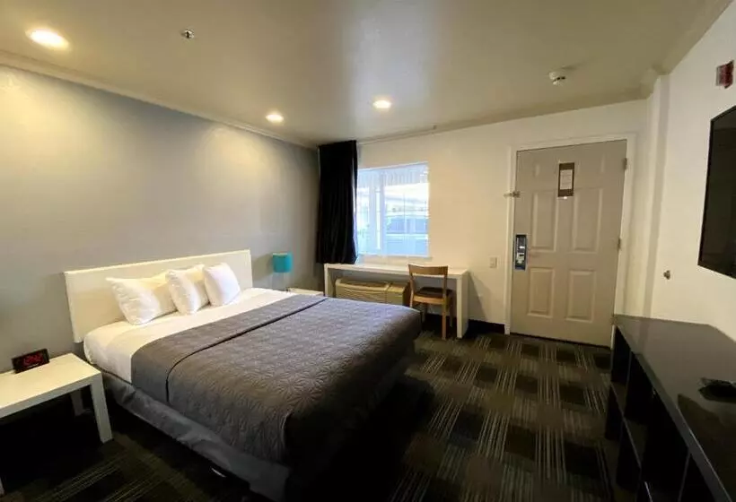 هتل Bridgepoint Inn Daly City
