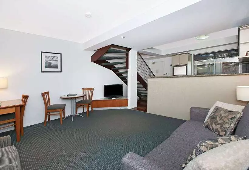 ホテル Comfort Inn & Apartments Northgate Airport