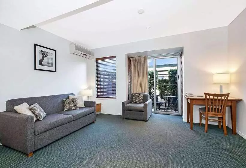 ホテル Comfort Inn & Apartments Northgate Airport