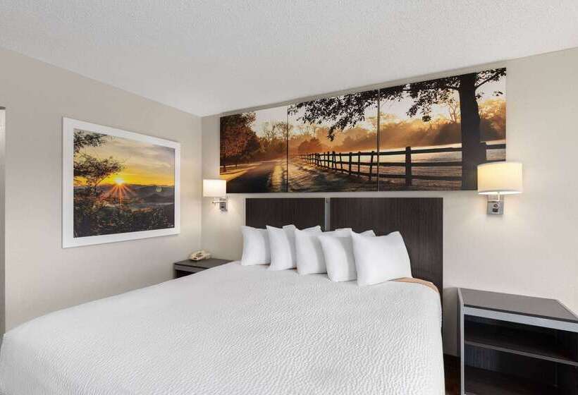 호텔 Days Inn By Wyndham Childersburg