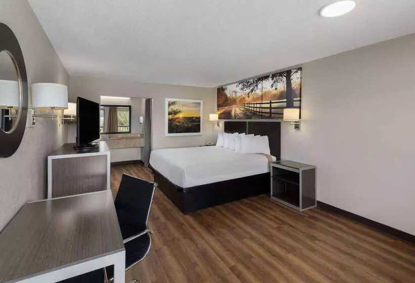 酒店 Days Inn By Wyndham Childersburg