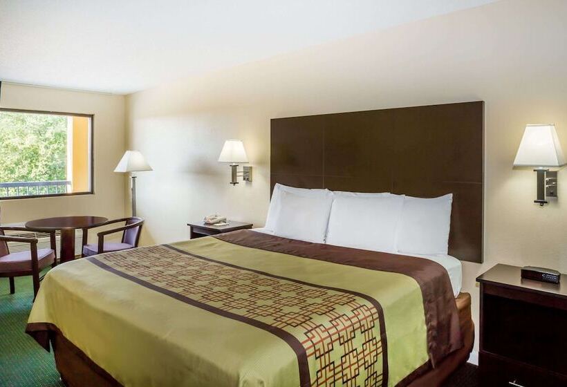 בית מלון כפרי Days Inn By Wyndham Enterprise