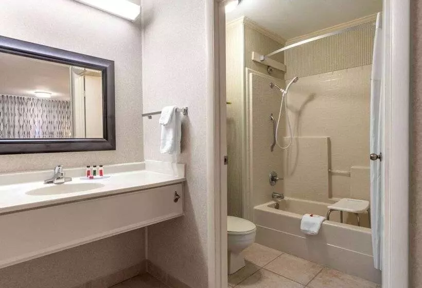 فندق Days Inn By Wyndham Grants