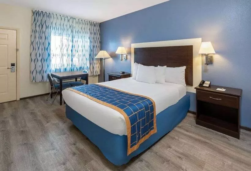 فندق Days Inn By Wyndham Grants