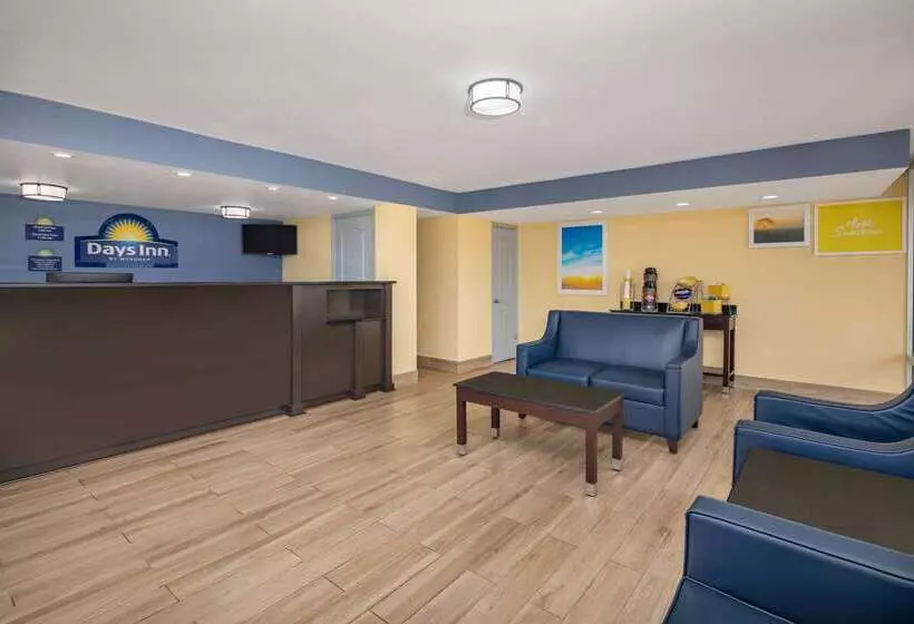 호텔 Days Inn By Wyndham Muscle Shoals