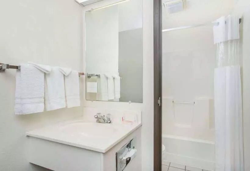 ホテル Days Inn By Wyndham Ogallala