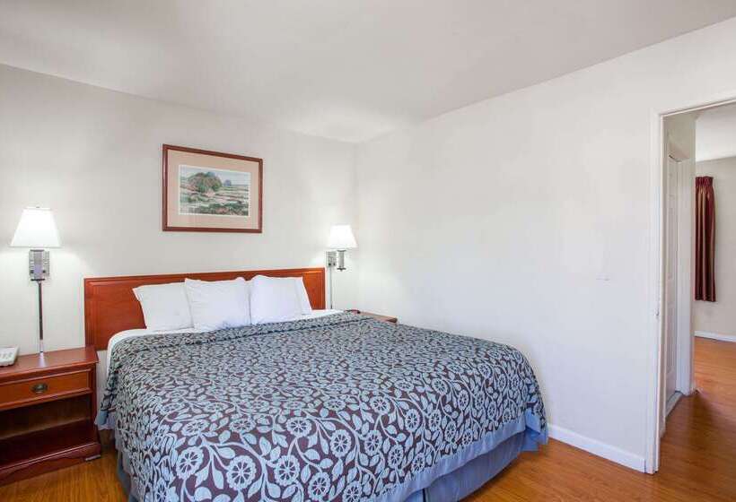 فندق Days Inn By Wyndham Orange Anaheim