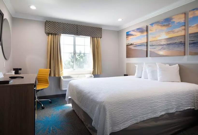 호텔 Days Inn By Wyndham Santa Monica
