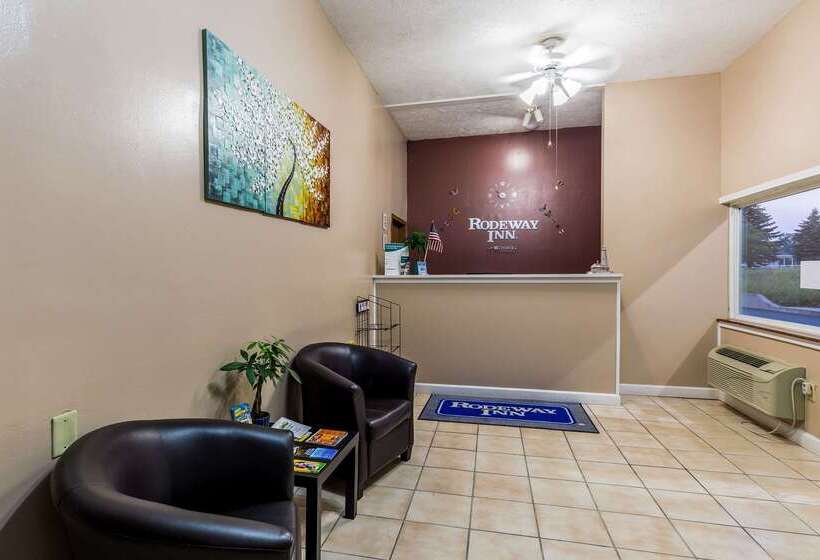 فندق Rodeway Inn