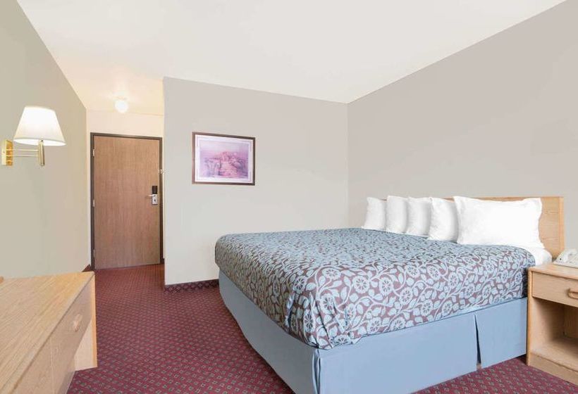 هتل Days Inn By Wyndham Taos