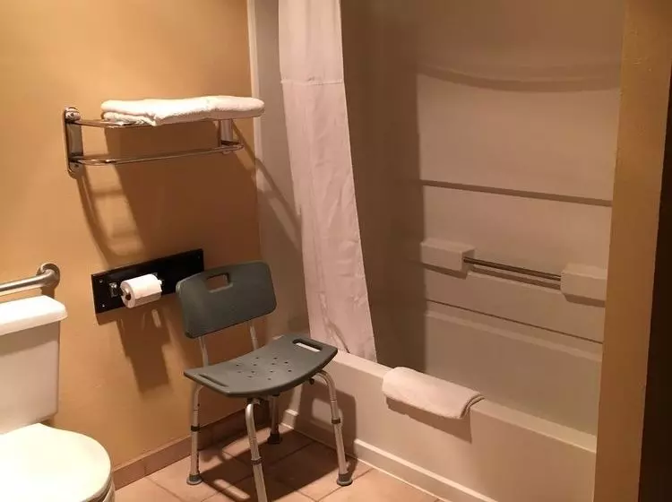 Отель Days Inn By Wyndham Taos