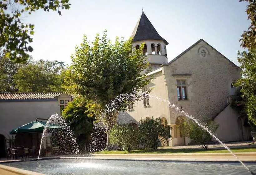 Отель Domaine De Valmont