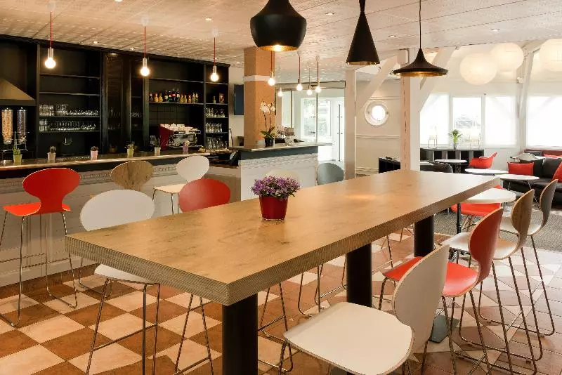 ホテル Ibis Nogent Sur Marne