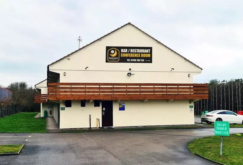 בית מלון כפרי Primelodge Rotherham