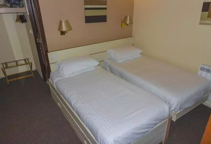 בית מלון כפרי Primelodge Rotherham