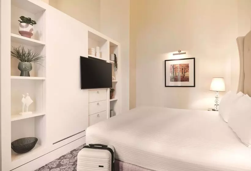 Rendezvous Hotel Melbourne