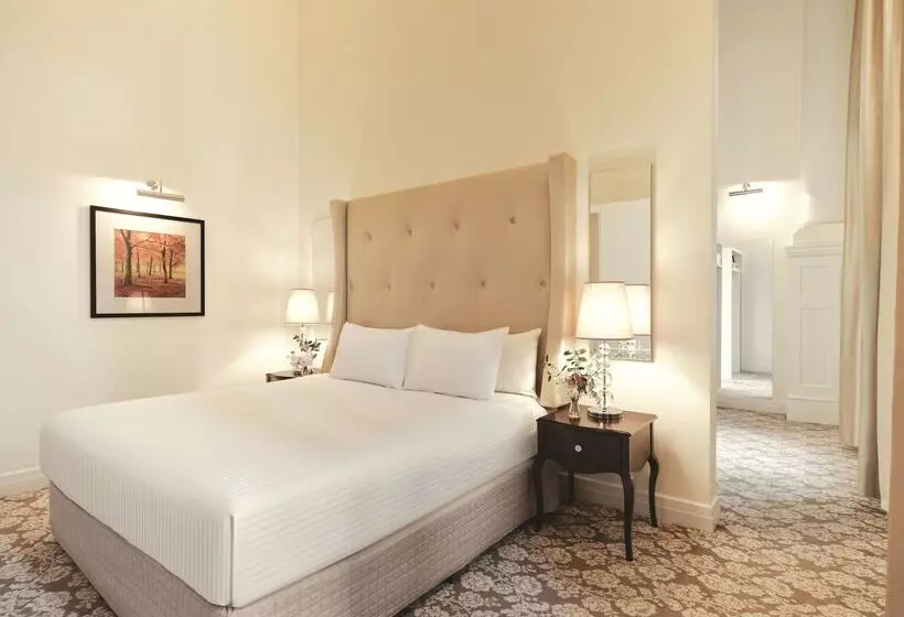 Rendezvous Hotel Melbourne