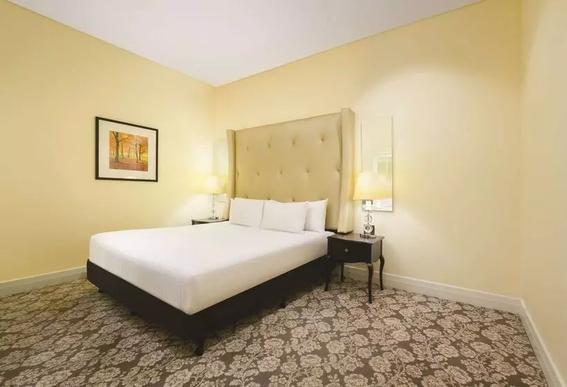 Rendezvous Hotel Melbourne