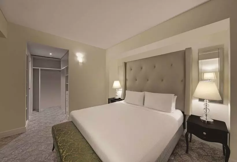 Rendezvous Hotel Melbourne