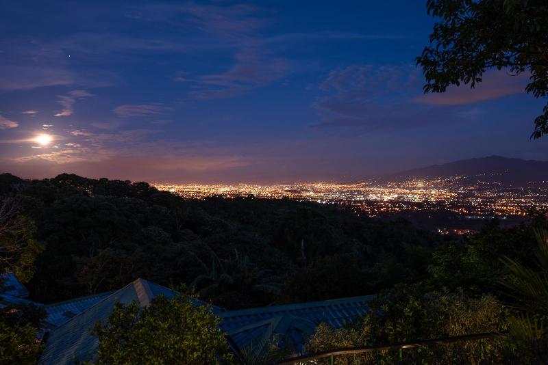 هتل Buena Vista Chic