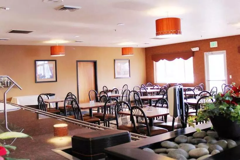 Crystal Inn Hotel & Suites   West Valley City