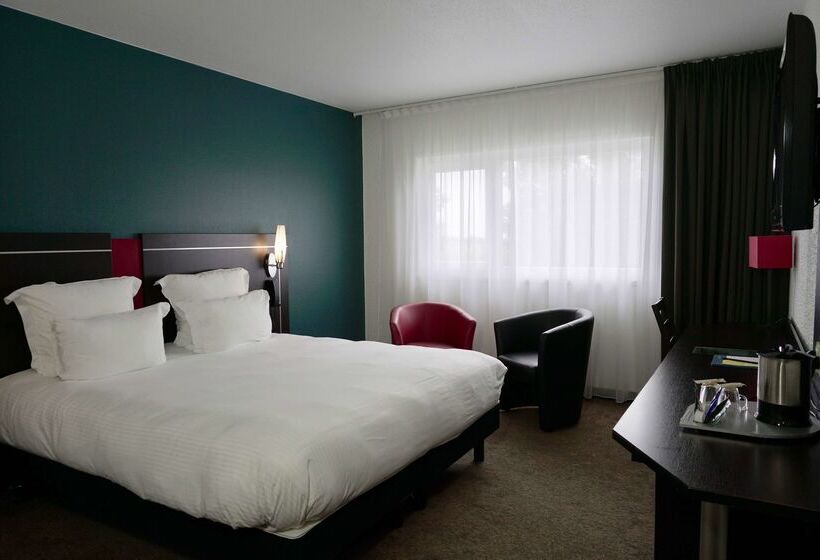 هتل Golden Tulip Roissy Saint Witz