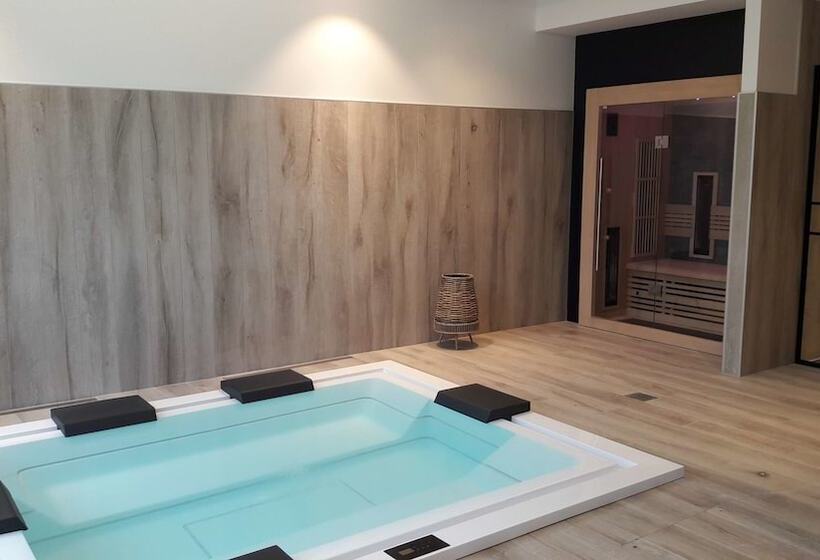 هتل Golden Tulip Roissy Saint Witz